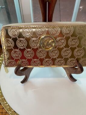 Michael Kors Gold Metallic Wallet